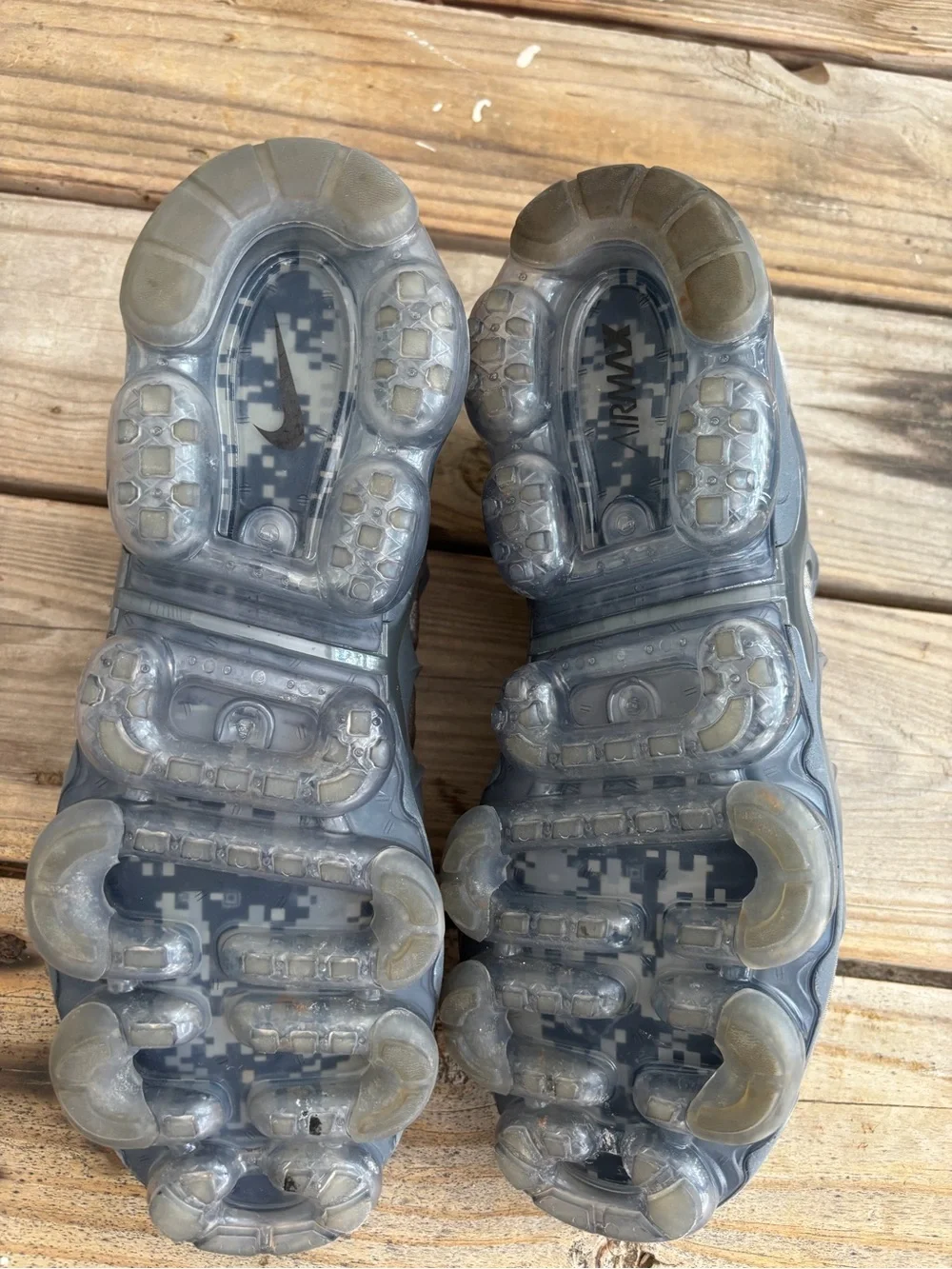Nike VaporMax Plus Men’s 9.5 Dark Stucco Gray‎ Air Max Running Sneakers